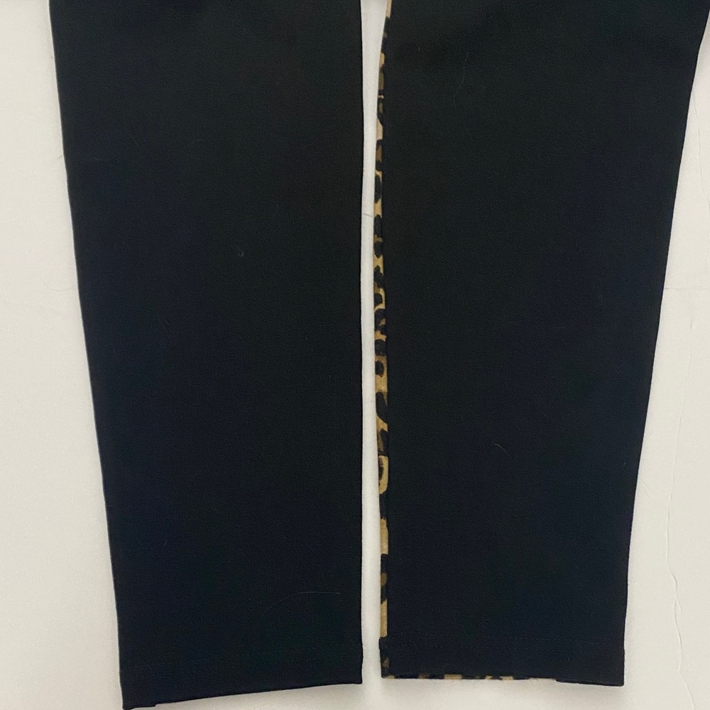 Chico's Ponté two-toned Animal Print and Black Pants Size 1 - Picture 6 of 10